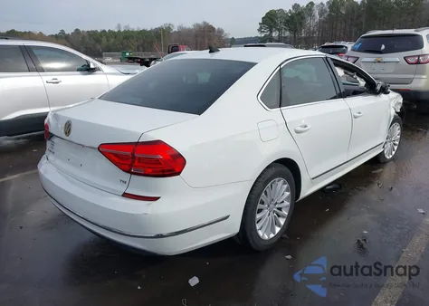 2016 Volkswagen Passat 1.8T Se из США, поврежденный, VIN 1VWBT7A38GC024232